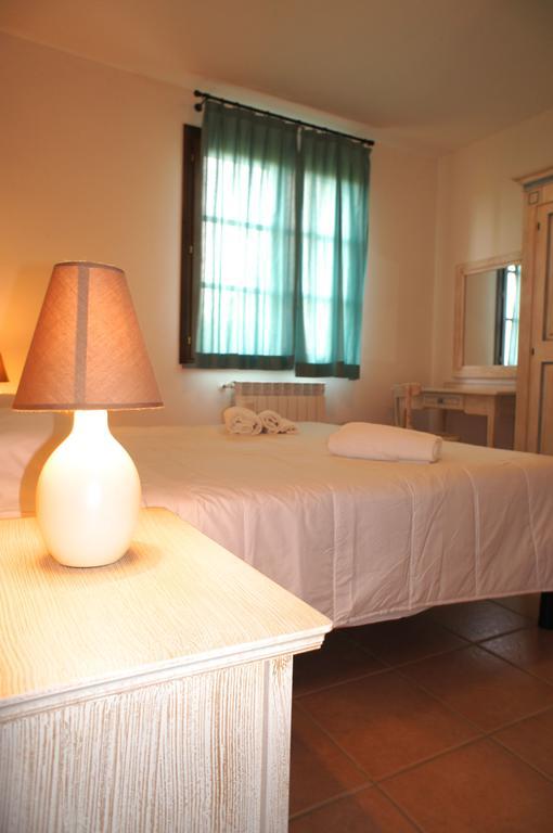 Appartamenti In Residence Villa Santa Maria San Vincenzo Habitación foto